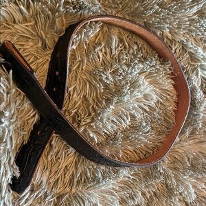 Black Oak leaf Embossed Leather Belt